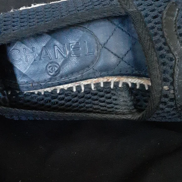 Chanel shoes - Picture 9 of 12